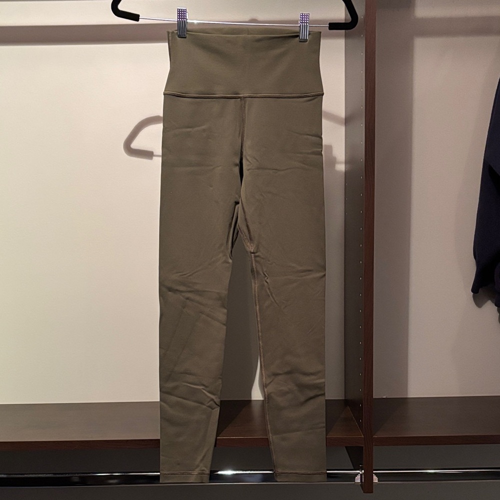Aritzia GOLDEN Olive Green Tea Leggings